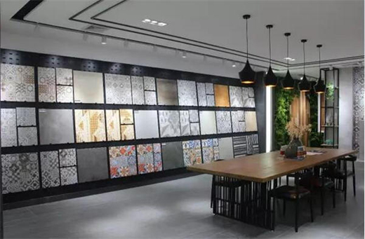 �ʿ�����Ʒ���մɣ�ȫ�¬F(xi��n)���¹Ŵuչ�d