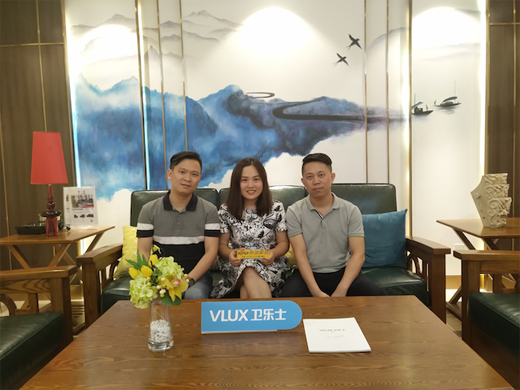 �r(sh��)���ڲ�����܊|���犎������M(j��n)�l(w��i)��(l��)ʿ������