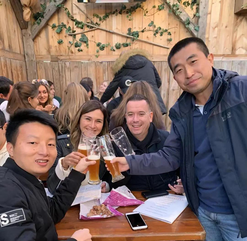 長虹方sir再出發(fā)!萬里單騎闖歐洲