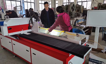 自動鉆孔機(jī)的操作簡單到你不敢想像！