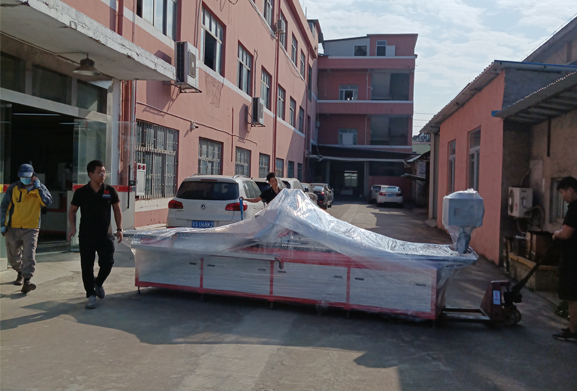 便宜的自動(dòng)鉆孔機(jī)是否更具成本效益？