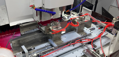 為什么不建議賣價格太便宜的數(shù)控鉆孔機床？