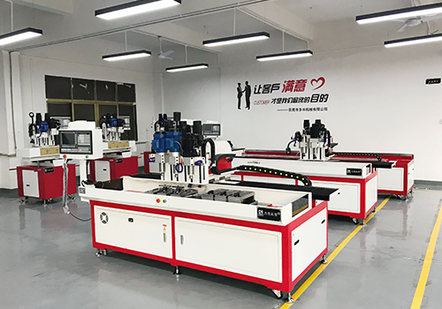 為什么企業(yè)都喜歡使用自動(dòng)鉆孔機(jī)？